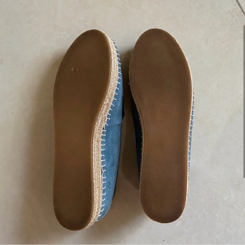 Steve Madden Blue Sparkly Suede
Espadrille Flats - Picture 3 of 3